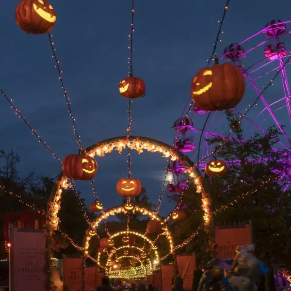 commercial halloween lighting