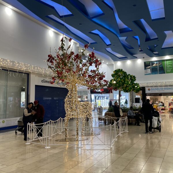 southside shopping centre stag light sculpture at christmas