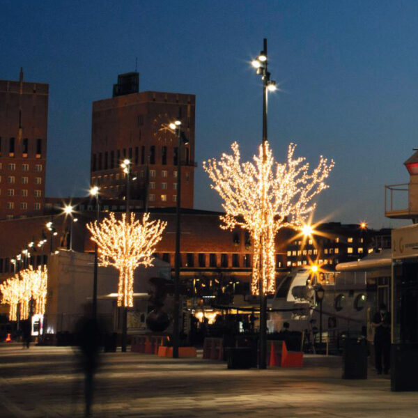 lamp post christmas light motifs