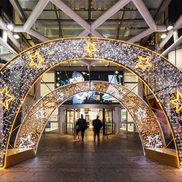 star archway christmas light sculpture