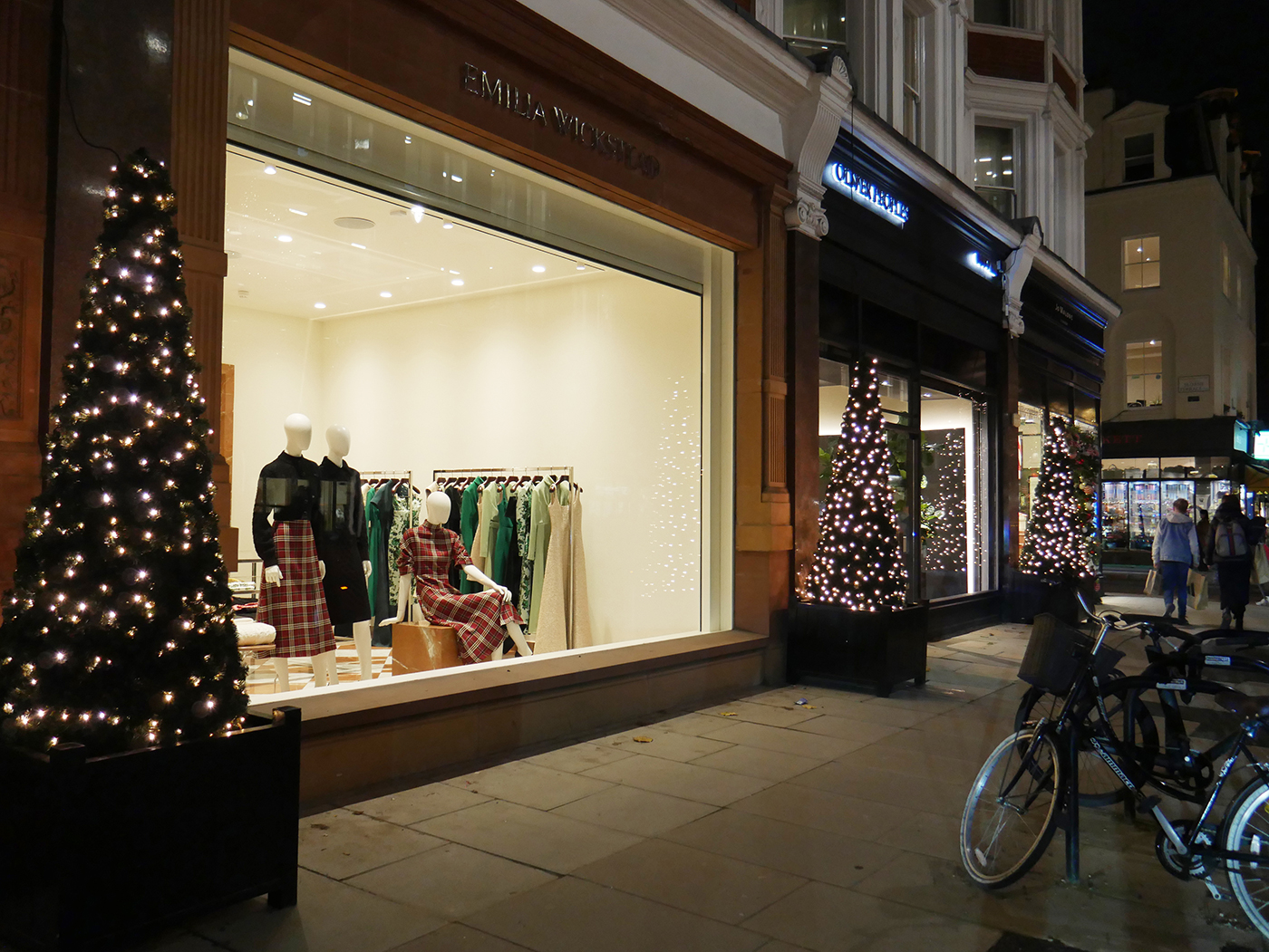 Sloane Street London High Street Christmas Lighting by MK Illumination