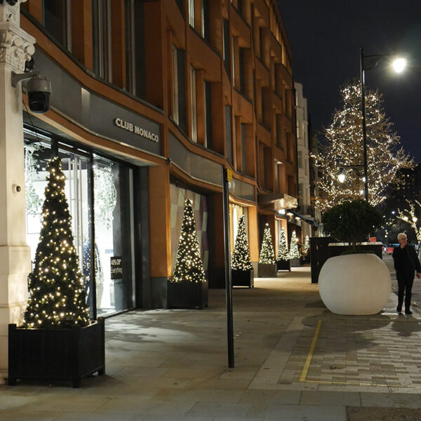 London Sloane street Christmas lights by MK Illumination
