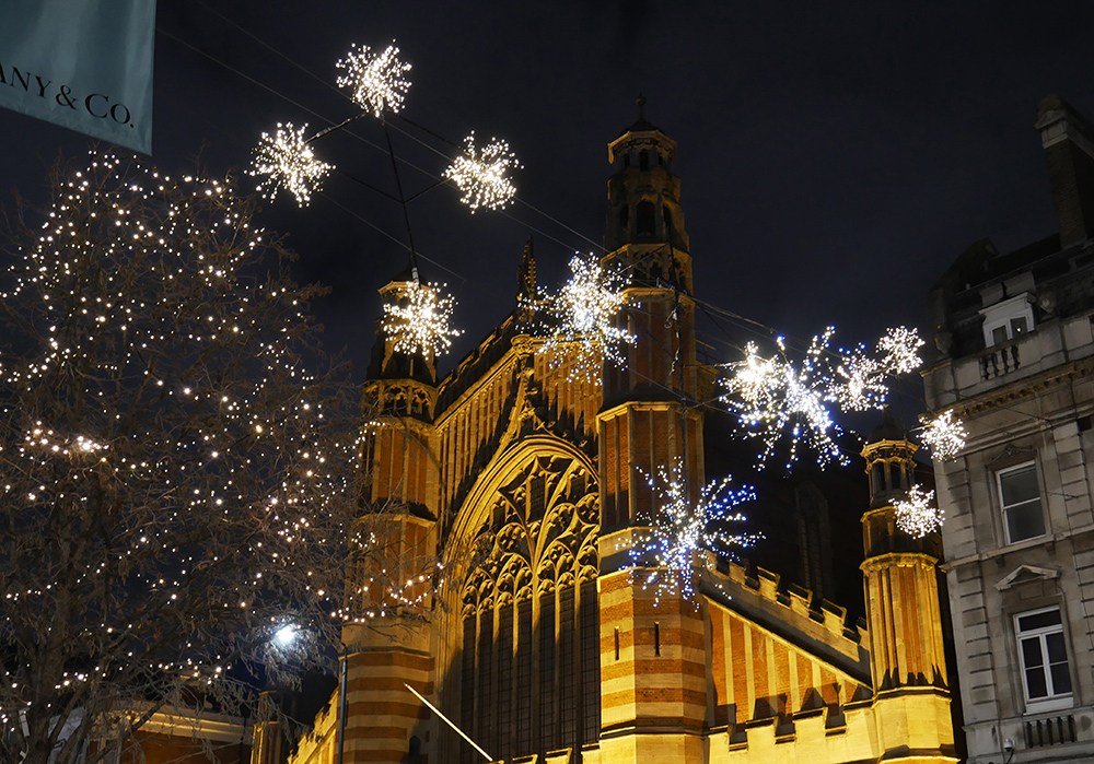 London Sloane street Christmas lights by MK Illumination