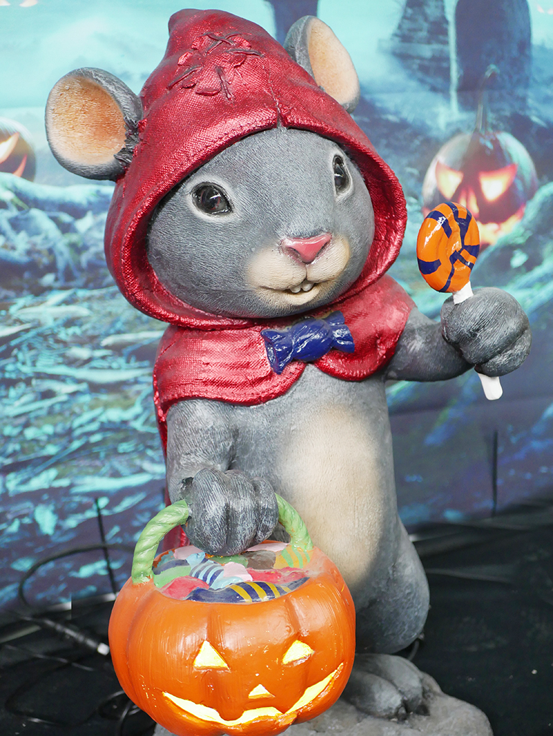 Halloween Mouse Riding Hood Prop