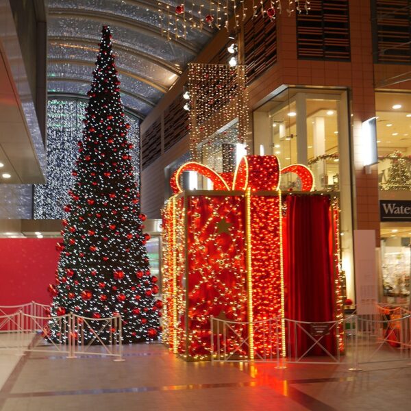 Shopping Centre Giant Lit Present and Christmas Tree