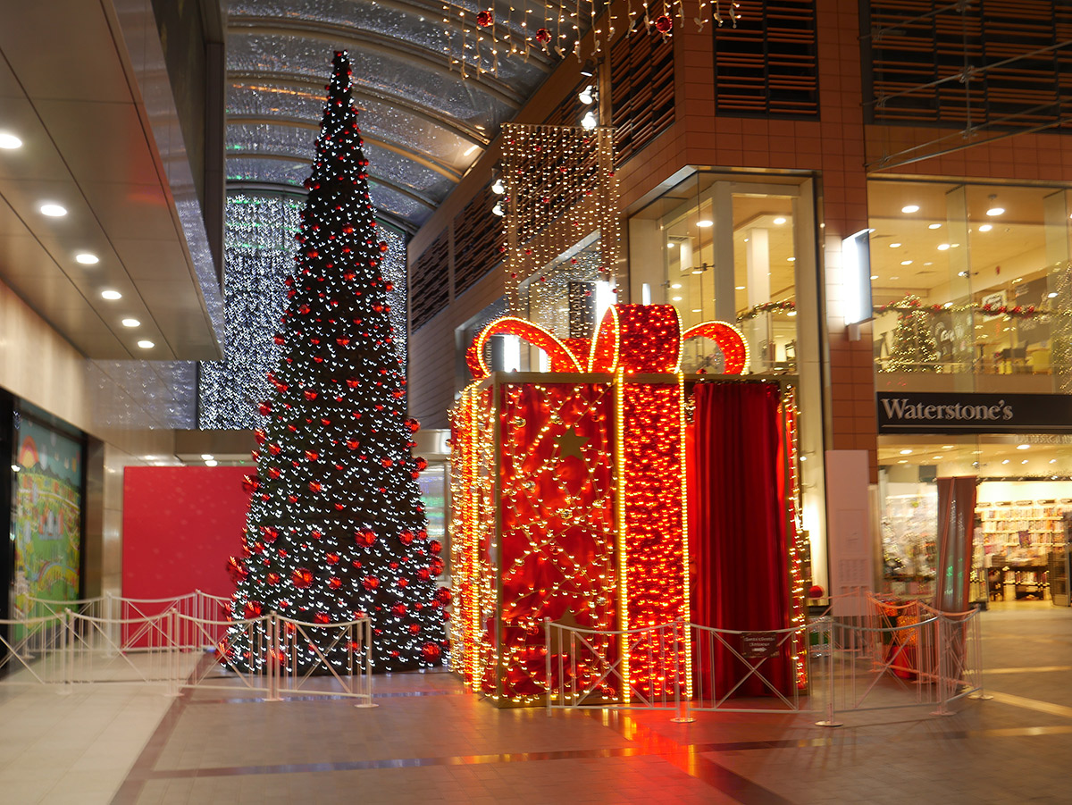 Shopping Centre Giant Lit Present and Christmas Tree