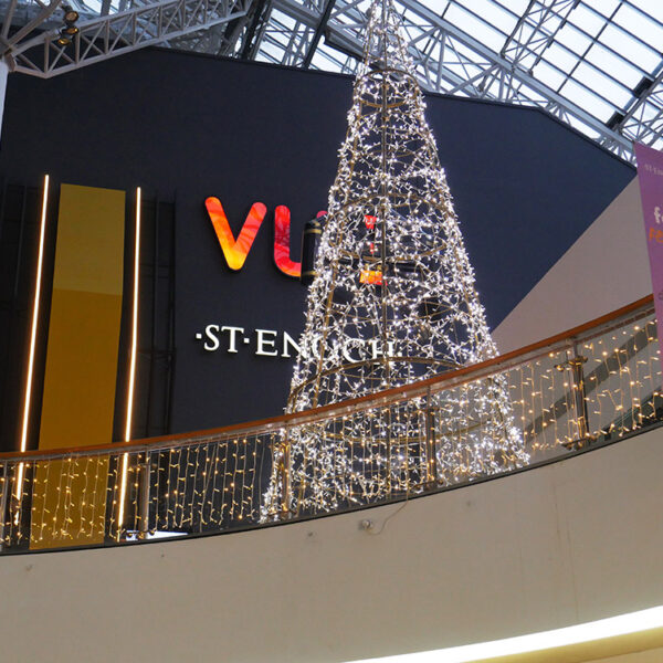 Christmas Tree and Icicle lights shopping centre