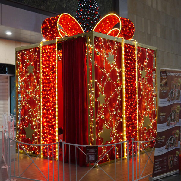 Walkthrough lit present