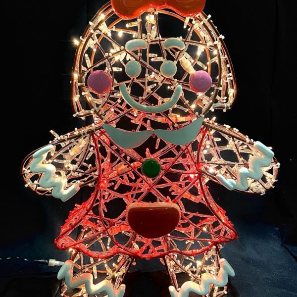 Gingerbread Mum, 98cm x 120cm x 23cm - Image 3