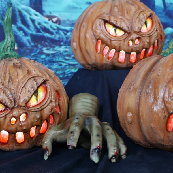 Monster Pumpkin with Light 65cm x 70cm x 60cm - Image 6