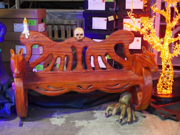 Carriage Bench, 190cm x 105cm x 65cm (WxHxD) - Image 6