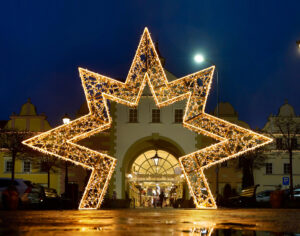 Light Sculptures, Photo Ops & Archways