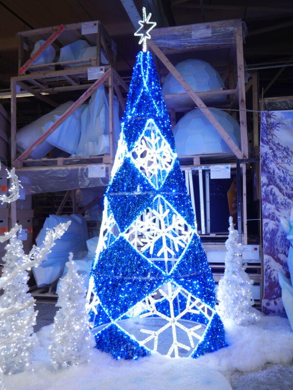 Cone Struct Tree with Snowflakes, 180cm x 180cm x 400cm BL & WH LED, 24v, 5m Power Cord, IP65 Plug - Image 2