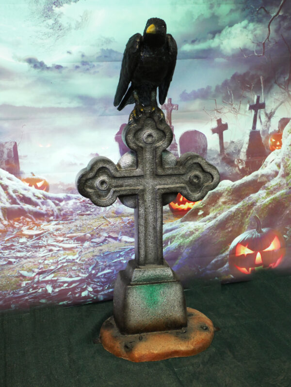 Graveyard Cross 70cm x 155cm x 50cm - Image 7