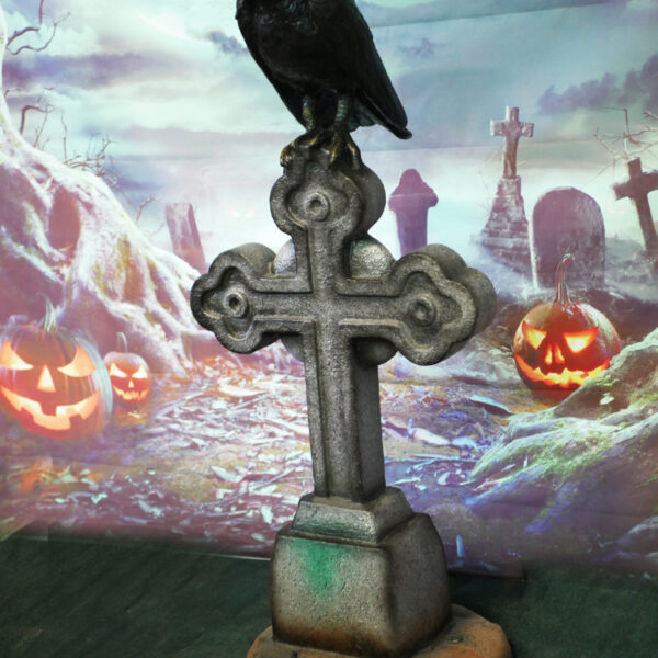 Graveyard Cross 70cm x 155cm x 50cm - Image 8