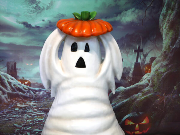 Ghost Hiding in Pumpkin, 76cm x 152cm x 73cm - Image 6