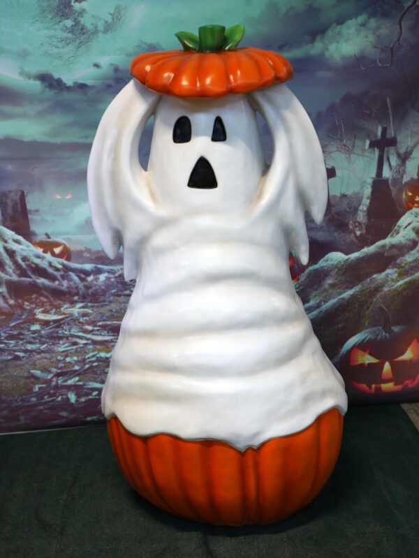 Ghost Hiding in Pumpkin, 76cm x 152cm x 73cm - Image 7