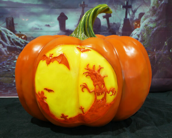 Graveyard Pumpkin Lantern, 110cm x 114cm x 110cm - Image 7