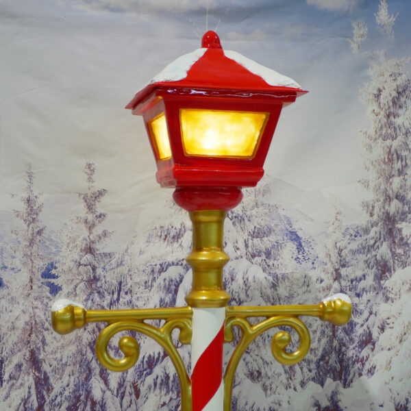 Christmas Lamp Post, 75cm x 200cm x 50cm - Image 6