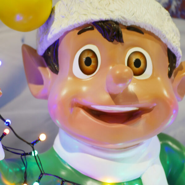 Santa Elf Playing with Lights (Green), 55x60x75cm - Image 6