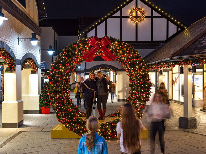 Christmas Photo Op in Shopping Park