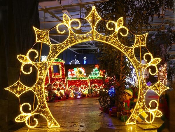 Christmas Walkthrough Archway