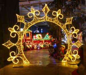 Light Sculptures, Photo Ops & Archways