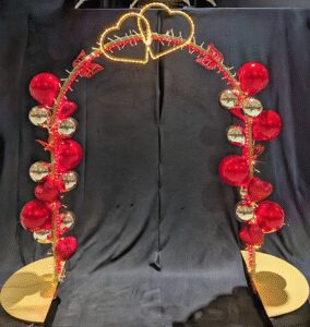 Butterfly and Hearts Arch 260x240cm Floor Self Standing P/C RAL1036 Gold