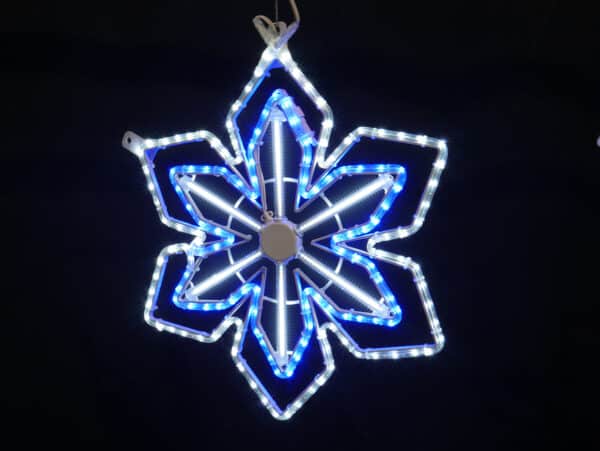 Snowfall Star 1, 70cm x 61cm, WH & BL LED with chasing effect, 230v - Image 3