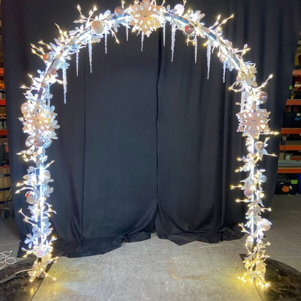 Winter Arch 220x200cm Floor Self Standing P/C RAL9005 Black - Image 4