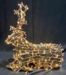 Woodland Stag Laying 80 x 80 x 35 cm 270 WW 10.1 Watt