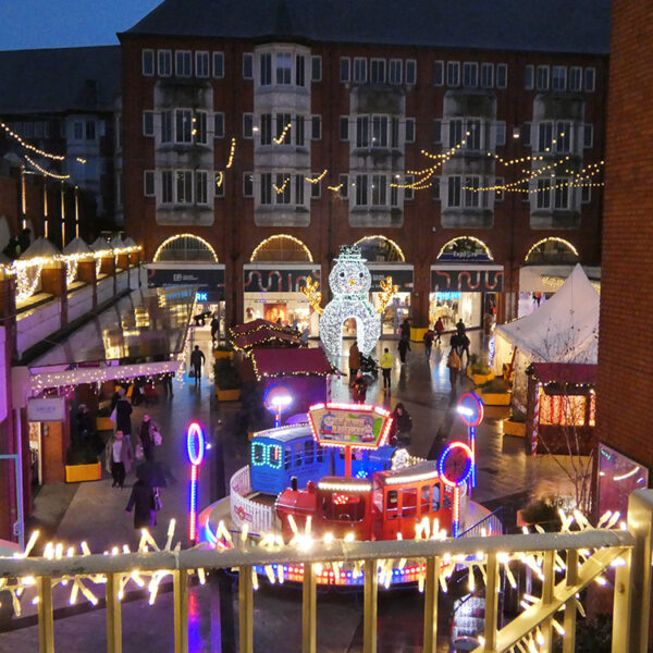 Ealing Broadway Shopping Centre Christmas Lights main plaza
