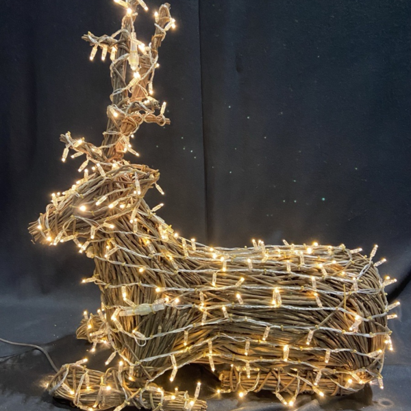 Woodland Stag Laying 80 x 80 x 35 cm 270 WW 10.1 Watt - Image 5