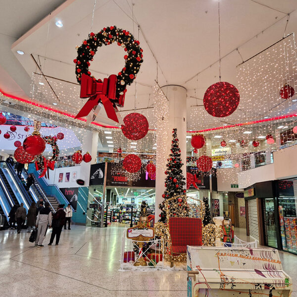 St Johns Shopping Centre Leeds Christmas Lights main centre
