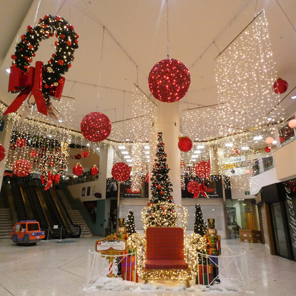 St Johns Shopping Centre Leeds Christmas Lights Santa Chair Photo Op