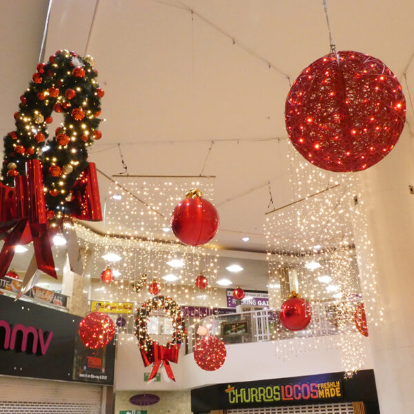 St Johns Shopping Centre Leeds Christmas Lights Internal