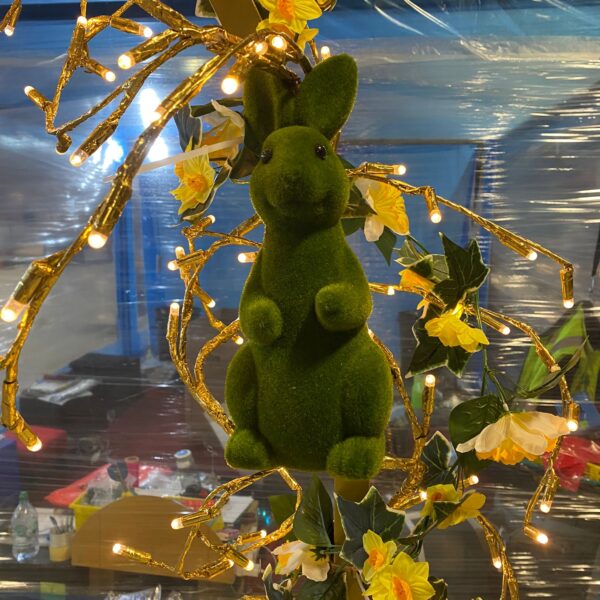 Easter Arch GOLD 220 x 240 x 60 cm WH, 36v w.Eggs and Bunnies - Image 5