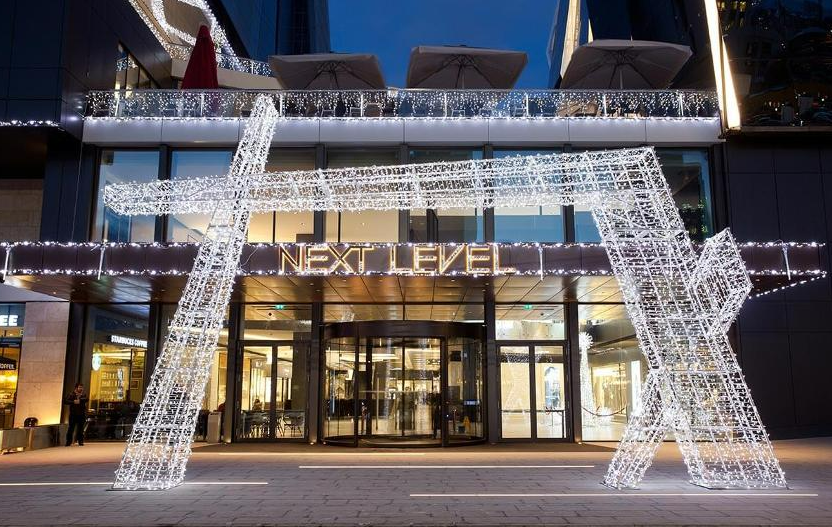 Ice Lite®QF+, 102 LEDwh, 12 flash LEDwh 3m x 0,5m, black cable, 230V, 7W - Image 2