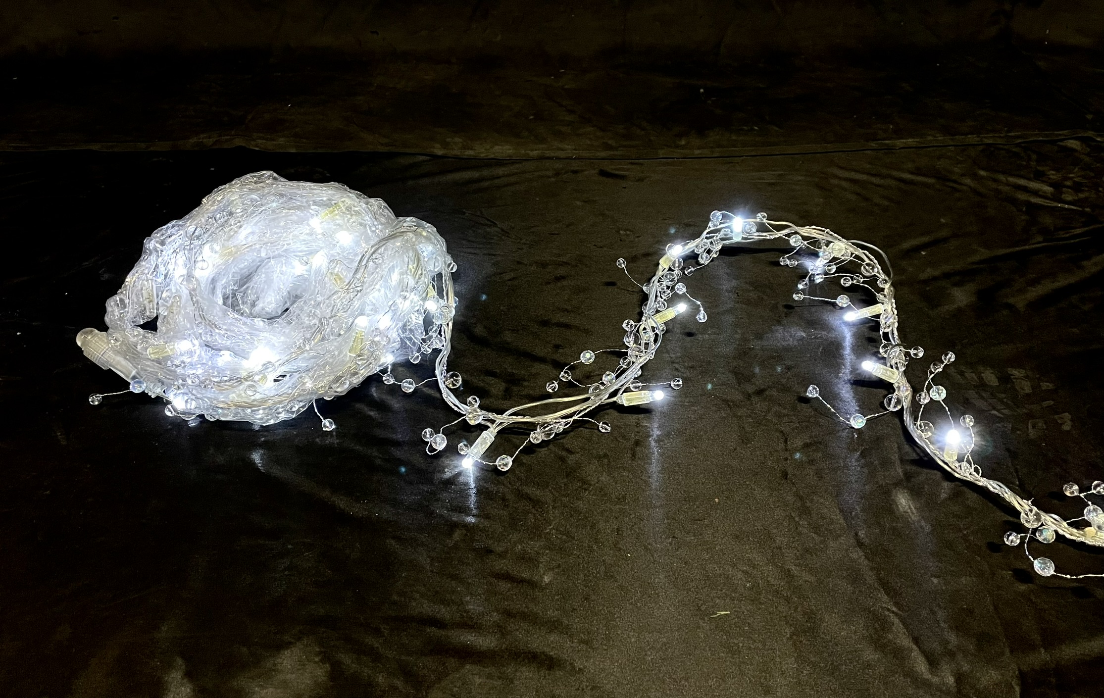 Clear Crystal String Lite® 4m, LEDwh w/wh Flash, transparent pvc cable - Image 3