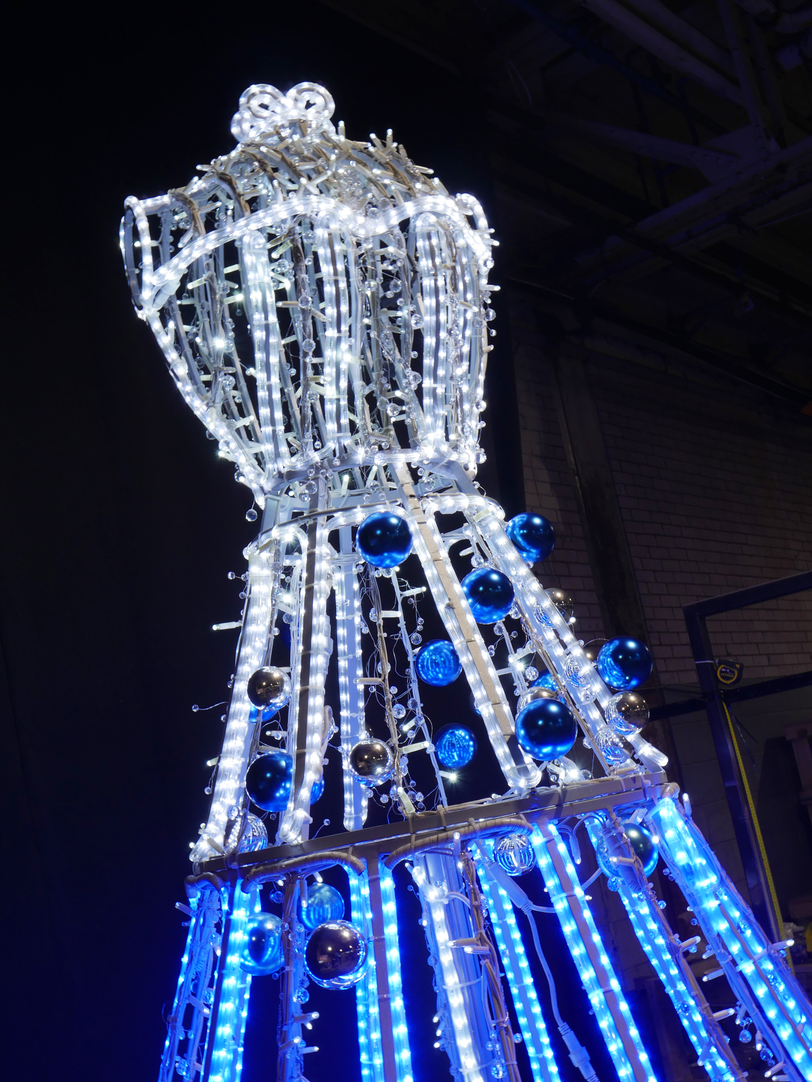Dress, 180x285x180cm - Image 3